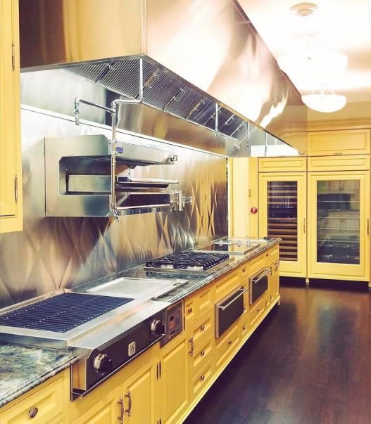 Commercial Kitchen Restaurant Duty Exhaust Hood, Wall Canopy Stainless Steel Exhaust Hood with Baffle Hood Filters, High Temperature Light Fixtures, and 16” Round Exhaust Riser (5' Long Hood)
